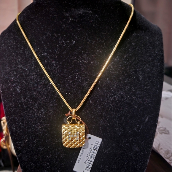 BAG CHARM PENDANT IN SOLID 18K YELLOW GOLD - Picture 5 of 15